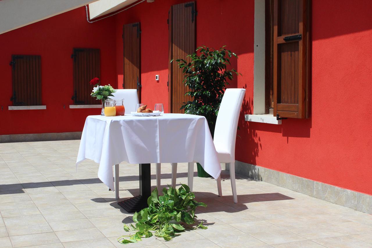 Hotel Savoia Poggio Rusco Exterior photo
